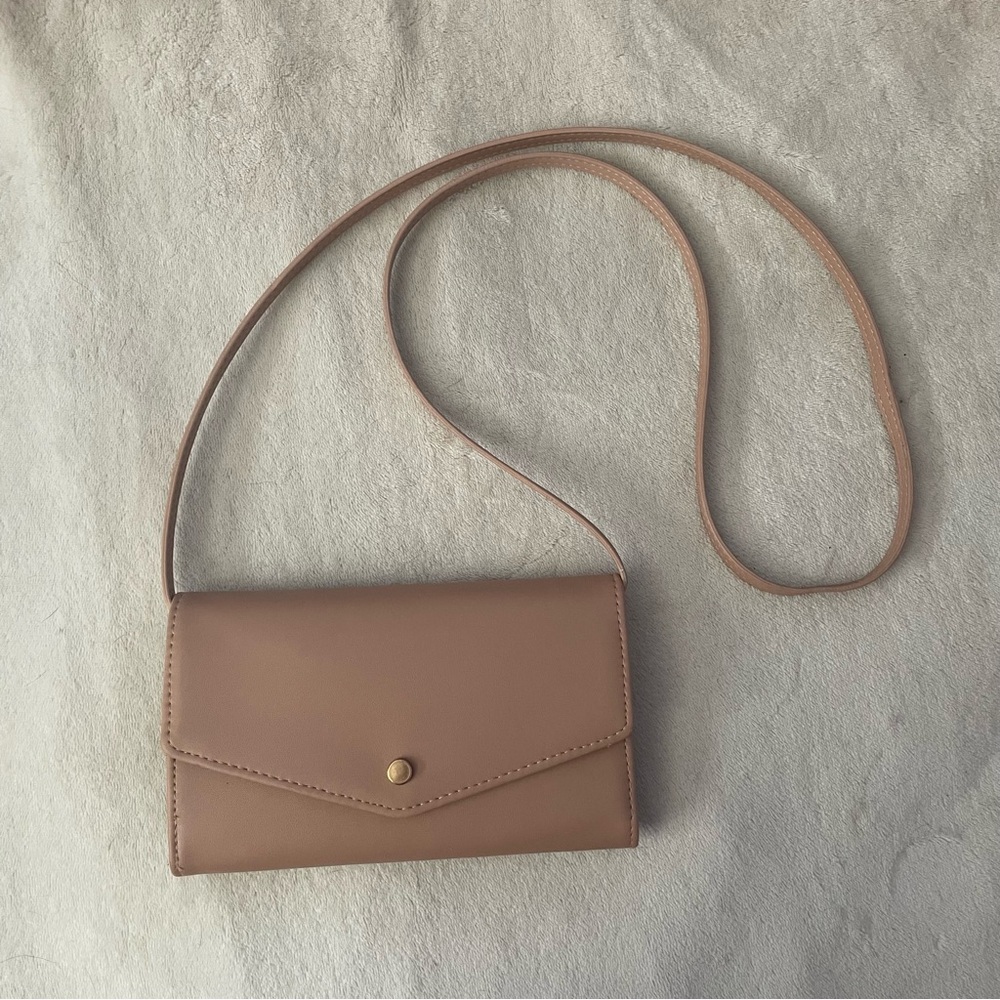 Crossbody Clutch